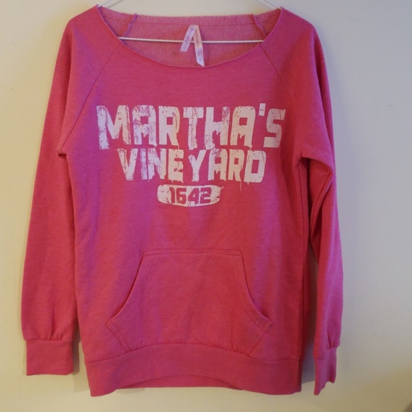 Martha's Vineyard comfy cozy Sweatshirt - Picture 1 of 3